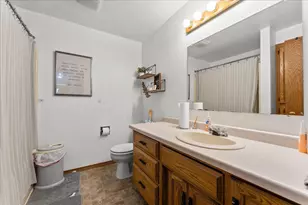 418 Prairie Ln, Luxemburg, WI 54217 - Photo 39