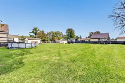 506 Pine Street, Pulaski, WI 54162 - Photo 27