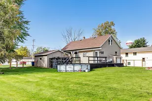 506 Pine St, Pulaski, WI 54162 - Photo 33