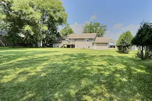 1642 Lincoln Ave, Omro, WI 54963 - Photo 11