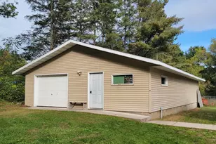 N9106 Pagel Rd, Iola, WI 54945 - Photo 33