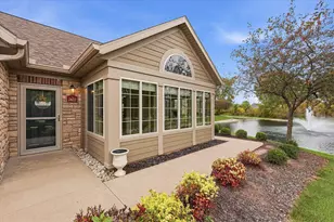 2422 E Tuscany Way, Appleton, WI 54913 - Photo 5