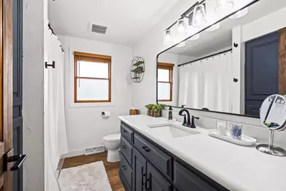 1371 Cormier Road, Ashwaubenon, WI 54313 - Photo 17