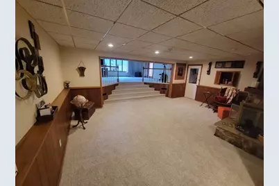 708 Kensington Road, Neenah, WI 54956 - Photo 17