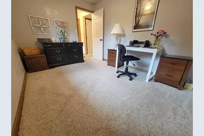 708 Kensington Road, Neenah, WI 54956 - Photo 21