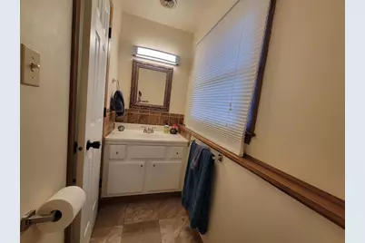 708 Kensington Road, Neenah, WI 54956 - Photo 23