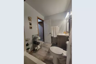 708 Kensington Road, Neenah, WI 54956 - Photo 9