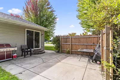 450 Bittersweet Lane, Waupun, WI 53963 - Photo 23