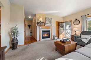 320 E Evergreen Dr, Kaukauna, WI 54130 - Photo 17