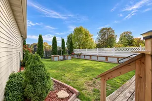 608 Monroe St, Neenah, WI 54956 - Photo 27