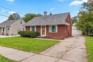1274 Minahan St, Green Bay, WI 54303 - Photo 1