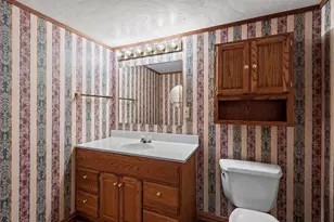 2250 Cathedral Forest Dr, Green Bay, WI 54313 - Photo 59