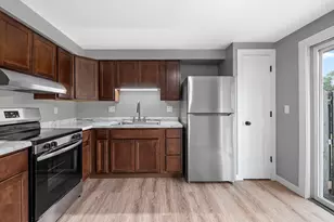 1741 Arnold Dr, Green Bay, WI 54304 - Photo 7