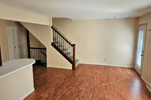 872 Castle Rd, Fond du Lac, WI 54935 - Photo 3