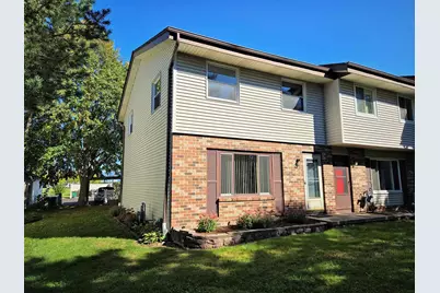 872 Castle Road, Fond du Lac, WI 54935 - Photo 1