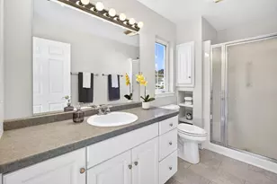 1057 W Windtree Dr, Appleton, WI 54914 - Photo 37