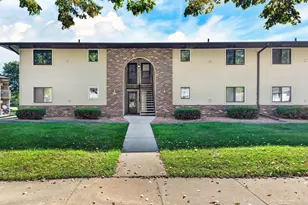 1757 Maricopa Dr, Oshkosh, WI 54904 - Photo 1