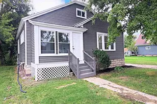 425 Monroe St, Neenah, WI 54956 - Photo 25