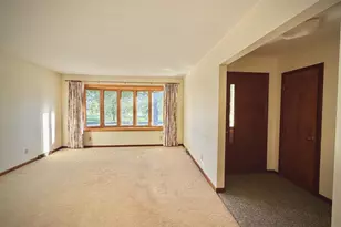 623 SW Ceresco St, Berlin, WI 54923 - Photo 5