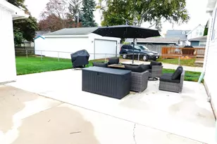 1744 Eastman Ave, Green Bay, WI 54302 - Photo 13