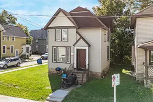 731 Scott Ave, Oshkosh, WI 54901 - Photo 3