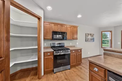 3875 Duchess Lane, Oshkosh, WI 54904 - Photo 11