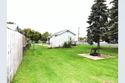 179 N Bell Street, Fond du Lac, WI 54935 - Photo 19