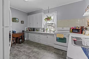 222 5th St, Fond du Lac, WI 54935 - Photo 5