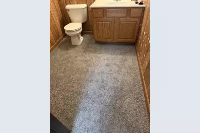 135 N Meadow Street, Oshkosh, WI 54902 - Photo 23