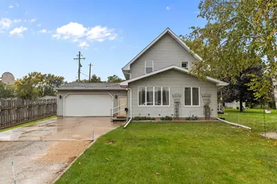 311 N Kensington Drive, Appleton, WI 54915 - Photo 1