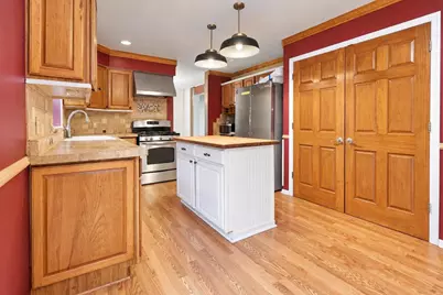 720 N 8th Street, Oostburg, WI 53070 - Photo 7