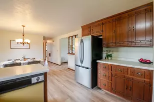 553 Delwiche Rd, Green Bay, WI 54302 - Photo 13