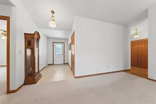 246 Wyldewood Dr, Oshkosh, WI 54904 - Photo 21