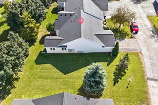 246 Wyldewood Dr, Oshkosh, WI 54904 - Photo 41
