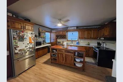 729 W Oak Street, West Bend, WI 53095 - Photo 5