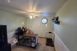 729 W Oak St, West Bend, WI 53095 - Photo 13