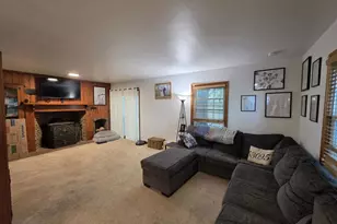 729 W Oak St, West Bend, WI 53095 - Photo 7