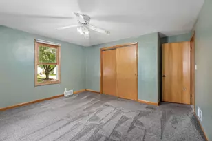 2119 N Erb St, Appleton, WI 54911 - Photo 15