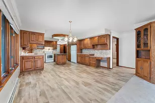 824 Ralph St, Luxemburg, WI 54217 - Photo 17