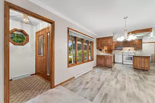 824 Ralph St, Luxemburg, WI 54217 - Photo 11