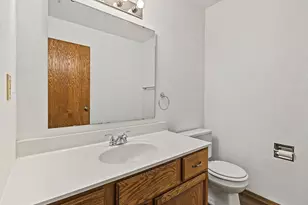 1028 Amberly Trail, Green Bay, WI 54311 - Photo 35