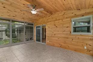 151 Graceland Dr, Oshkosh, WI 54904 - Photo 13