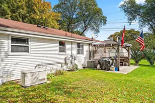 1575 Forest Glen Dr, Green Bay, WI 54304 - Photo 45
