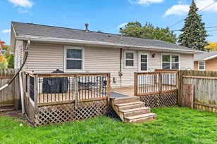 111 N Meadow St, Oshkosh, WI 54902 - Photo 27