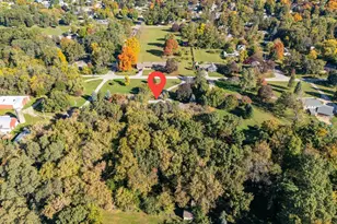 207 W Clark St, Weyauwega, WI 54983 - Photo 9