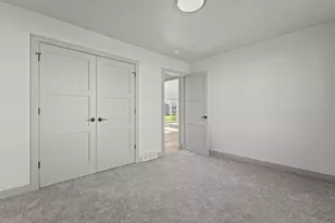 1399 Crossroads Dr, De Pere, WI 54115 - Photo 29