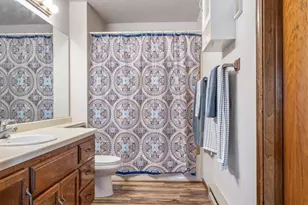 2404 Cedar Ridge Ct, Green Bay, WI 54313 - Photo 15