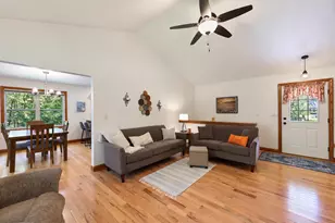 3330 Tarragon Trail, Green Bay, WI 54313 - Photo 5