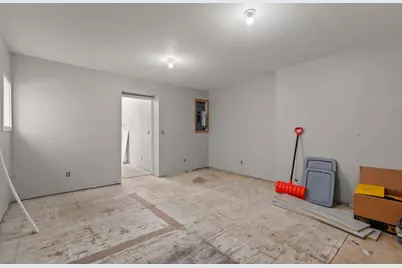 610 Oregon Street, Oshkosh, WI 54902 - Photo 15