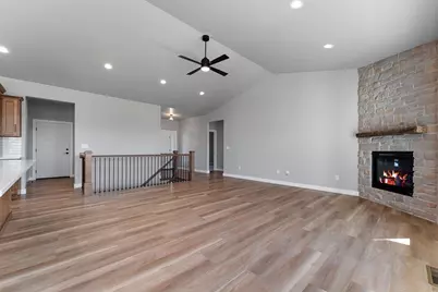3728 Edwina Drive, De Pere, WI 54115 - Photo 7
